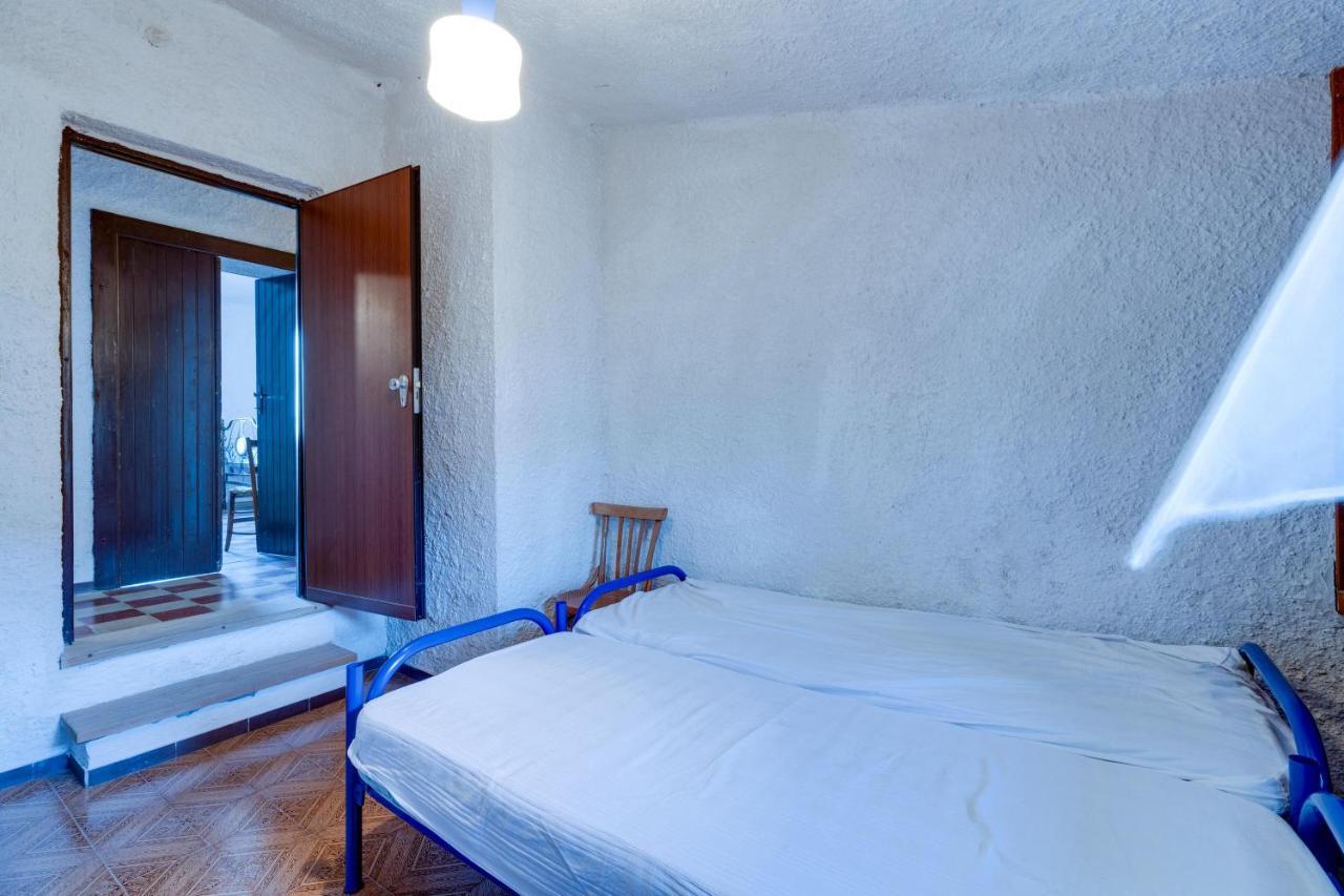 Casa Elena - Porto Alabe Villa Tresnuraghes Buitenkant foto